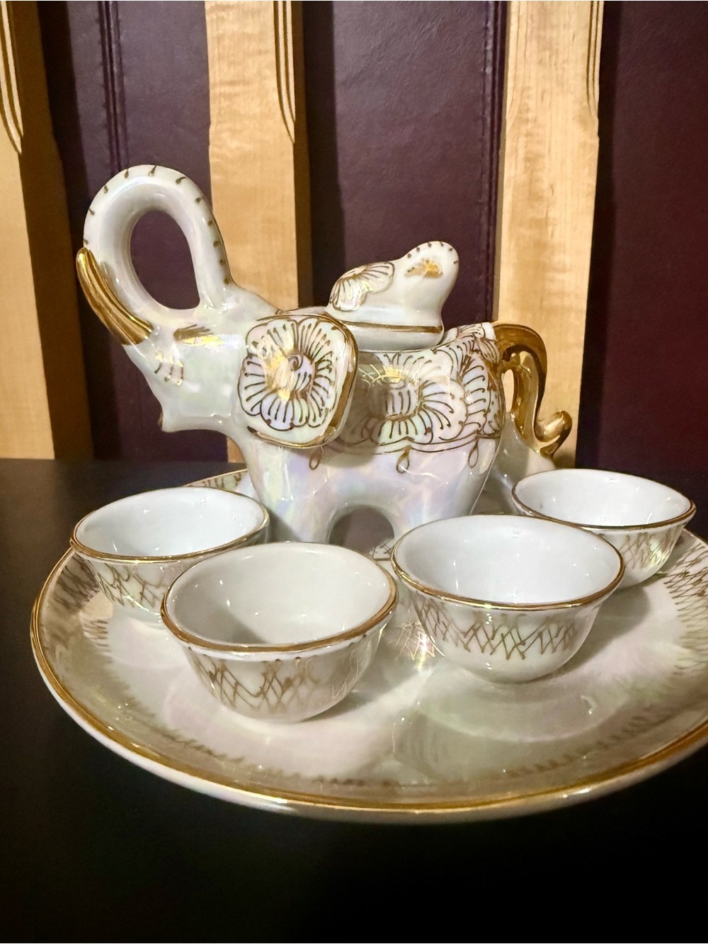 Vtg Thai Benjarong Porcelain Elephant Tea Set - Hand-Painted Gold & Pearl Glaze